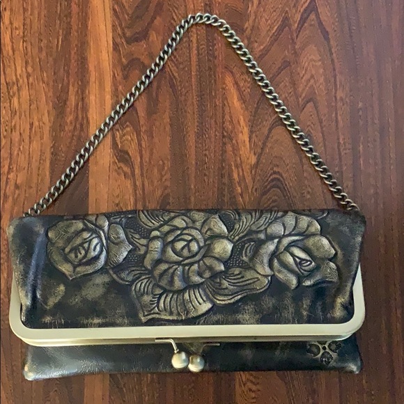 Patricia Nash Handbags - Patricia Nash Metallic tooled Rose purse